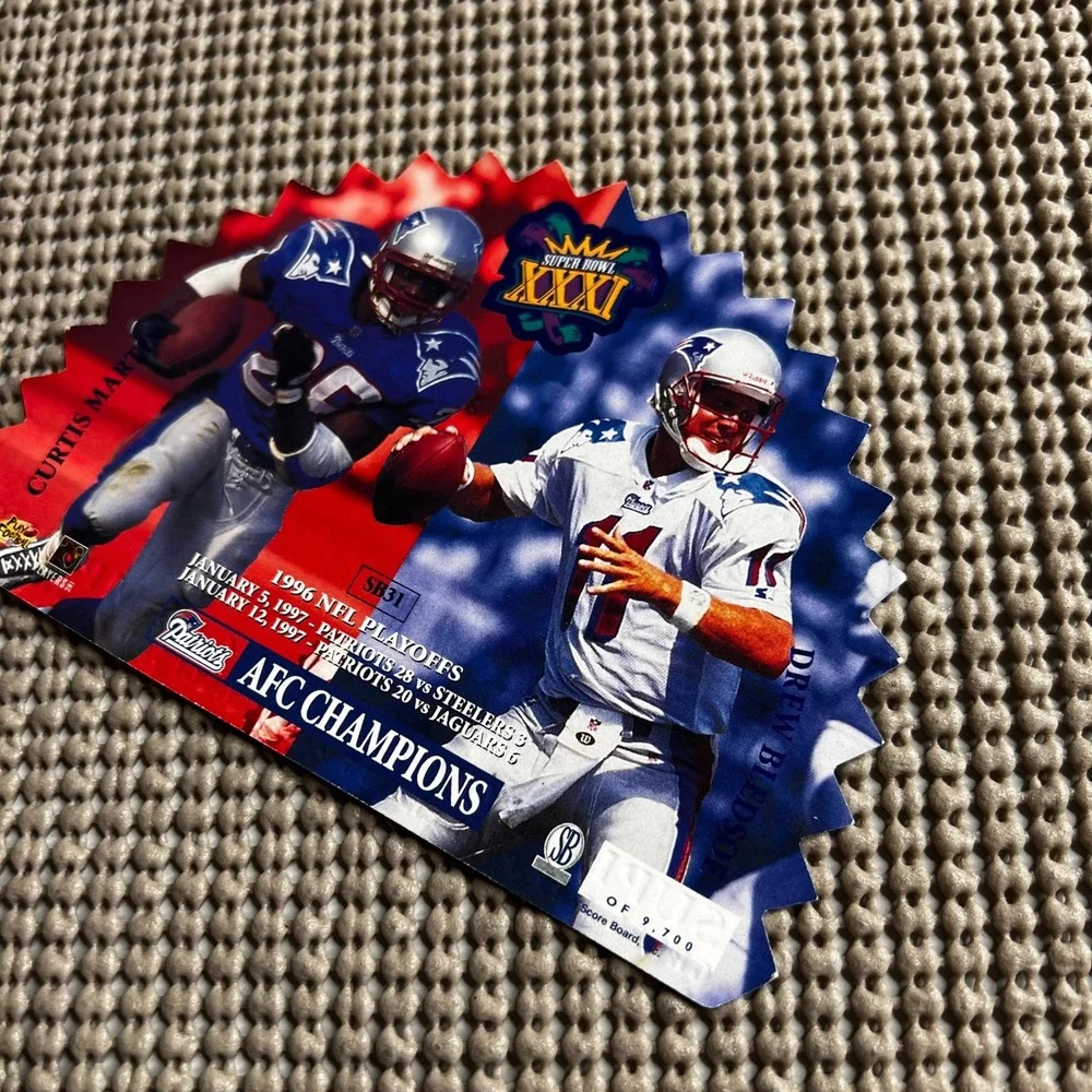 1996 Score Board Super Bowl XXXI Brett Favre Drew Bledsoe Die-Cut Card /9700
